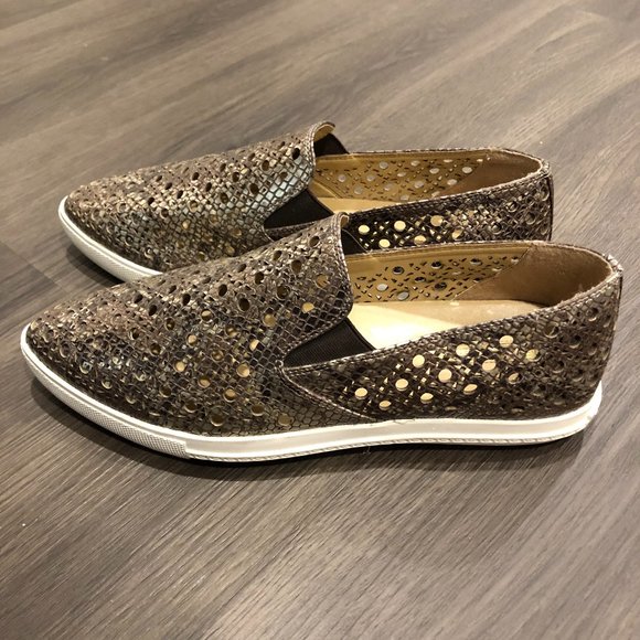 BCBGeneration Nomad B-K flats - Picture 3 of 5